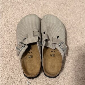Boston Suede Embossed Clog Birkenstocks - size 41 - NWOT